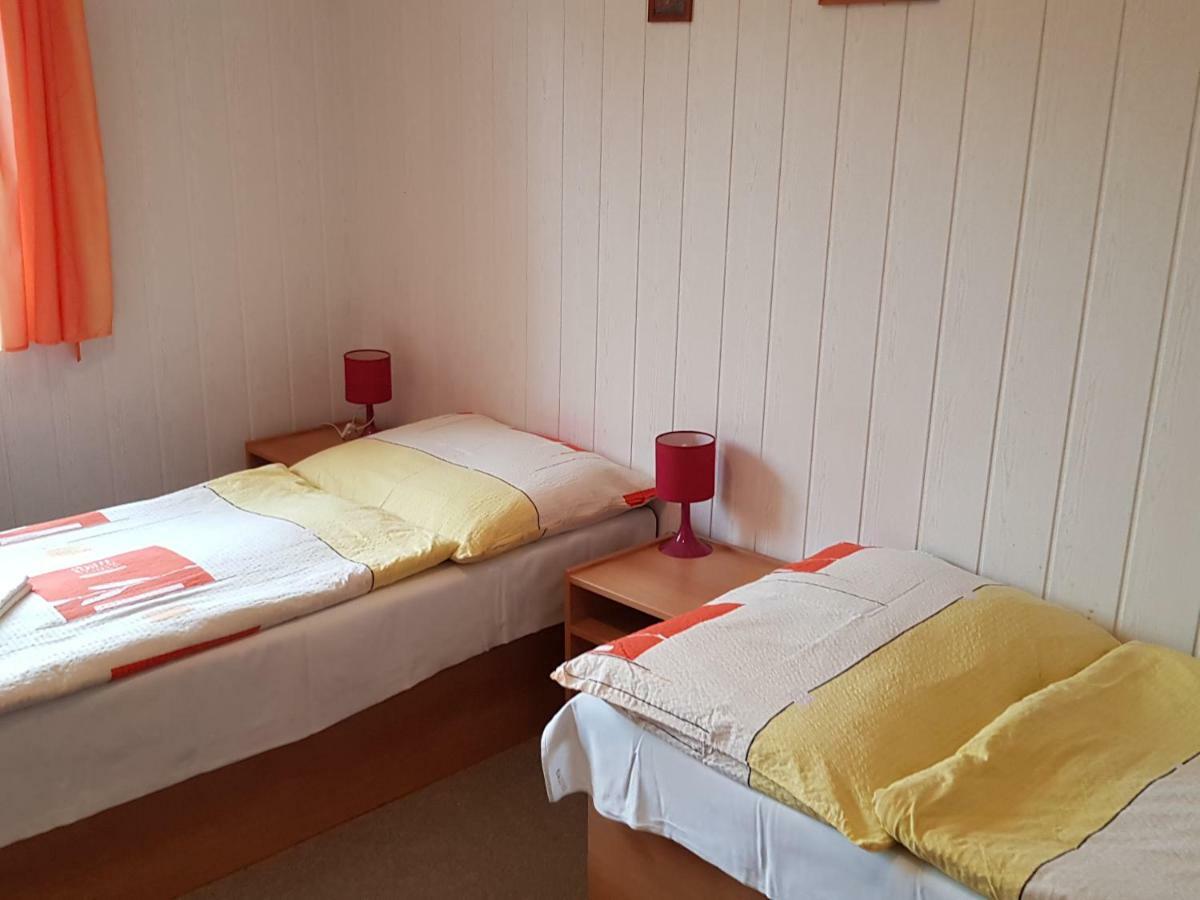 Hotel Monte Lope Bystrice pod Lopenikem Exteriér fotografie
